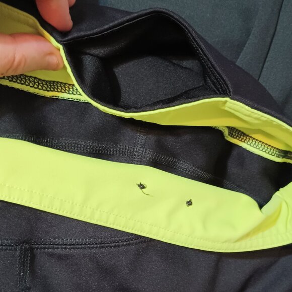 EUC~ FILA Sport Wide Waistband Colorblock Leggings~Black w/ Pink & Teal (Sz: XL) - Picture 3 of 5